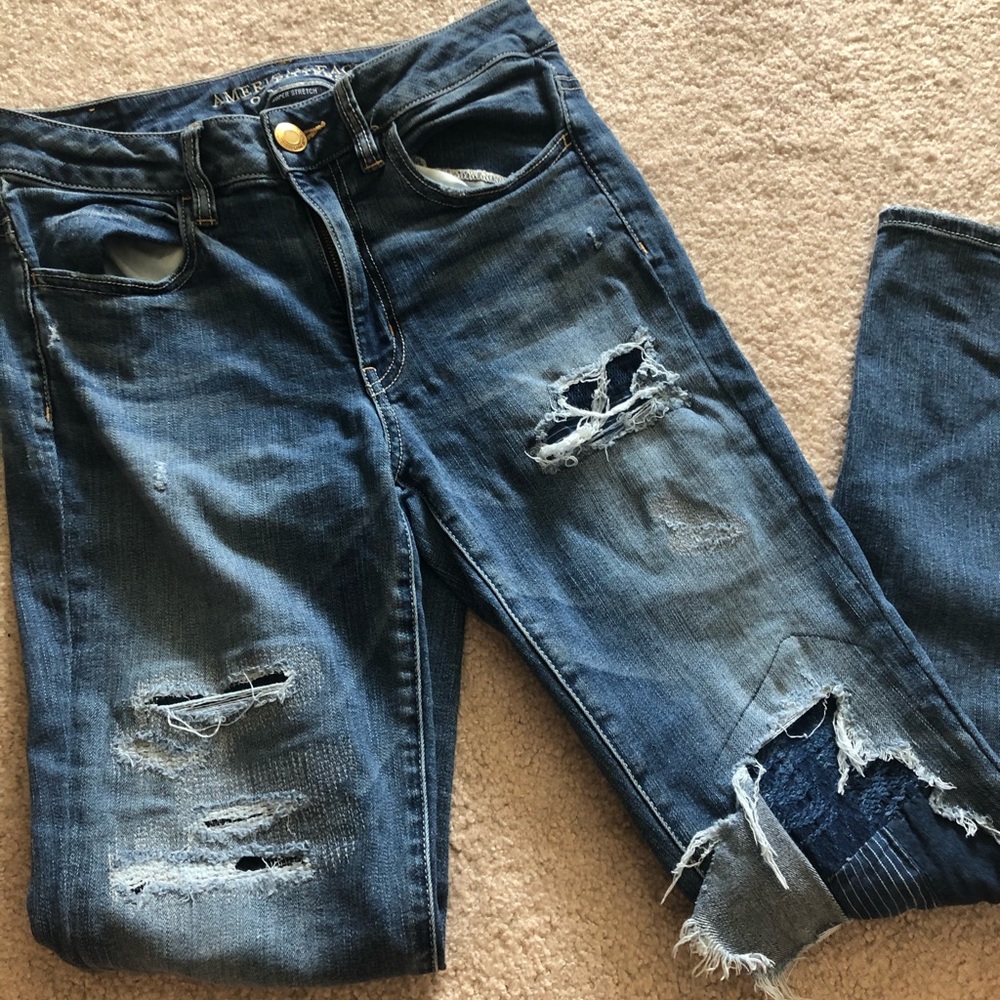 american eagle ripped jeans